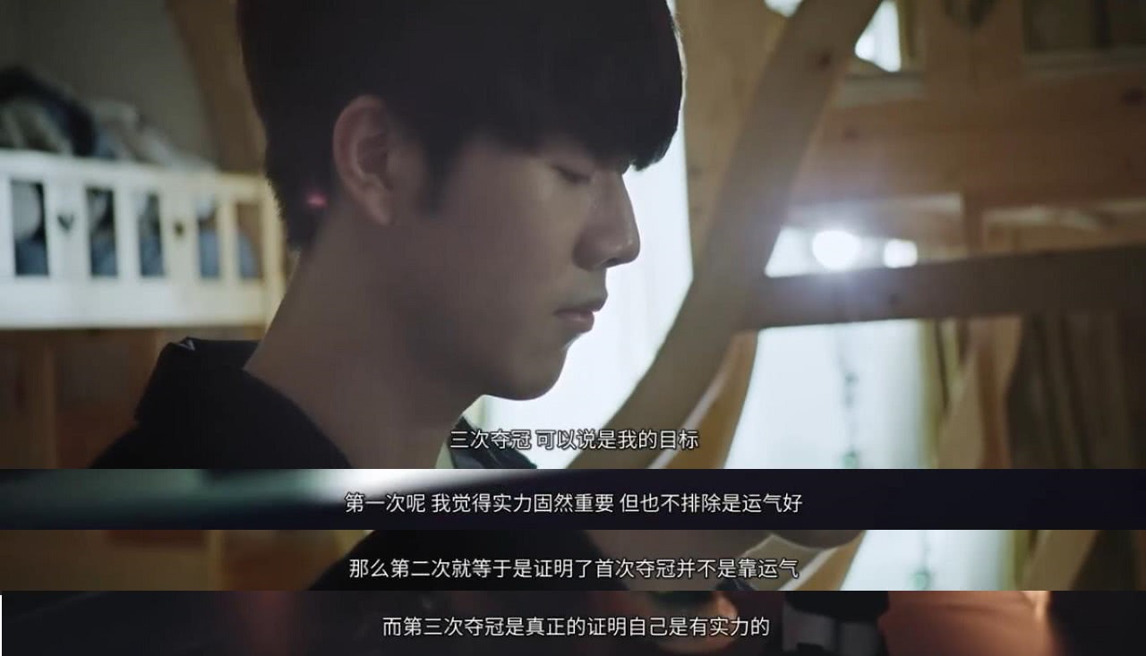 北京WB发布了新年祝福视频：小猴子们来给小桃子送祝福啦~