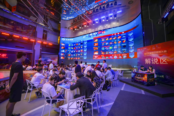 LPL夏季赛组内赛22-31日最数据：涅槃组群星闪耀